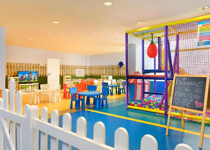 Fuerte Conil-resort 酒店 4*