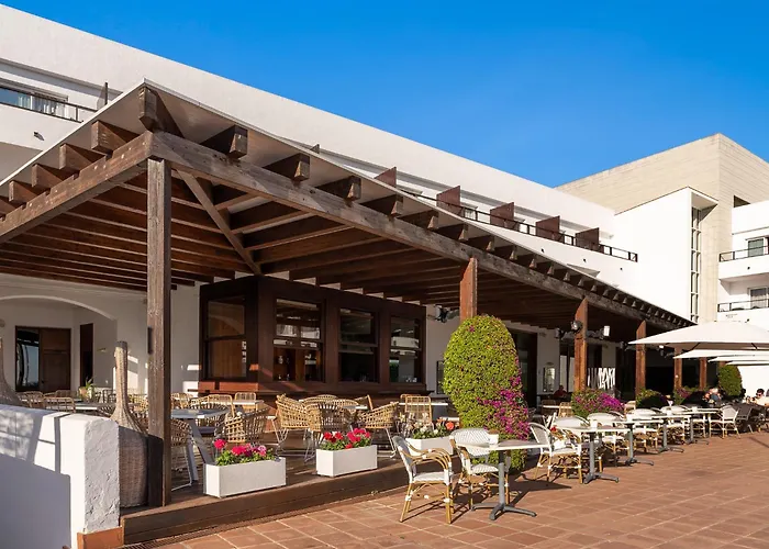 Fuerte Conil-resort מלון 4*