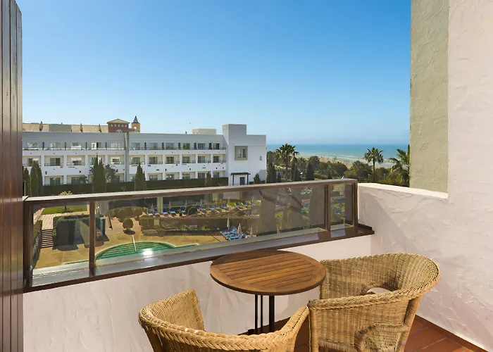 Fuerte Conil-resort מלון 4*