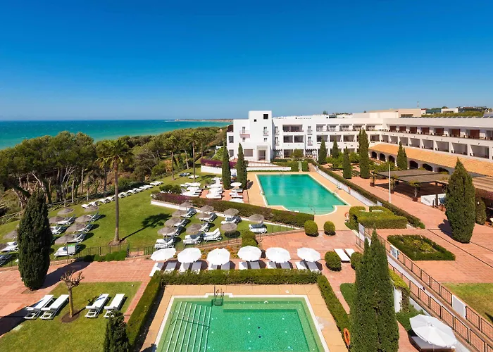 Fuerte Conil-resort מלון